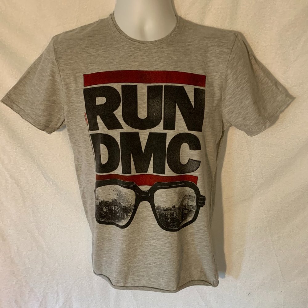 New Run DMC Vintage Amplified Sunglasses T Shirt